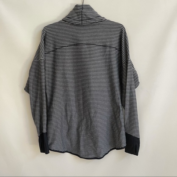 MPG Mondetta Performance Gear Women’s Large Jacket with Thumb-holes. - Picture 2 of 8